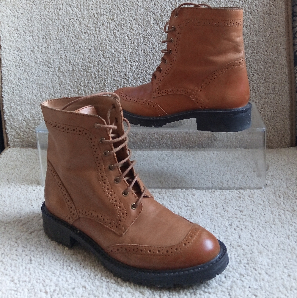 Like New Zara Women's Tan Leather Lace Up Ankle Boots - Picture 3 of 12